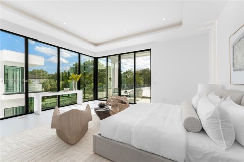 Villa ou maison à vendre à Miami, Floride: 6 chambres, 622.26 m2 № 1772578 - photo 25
