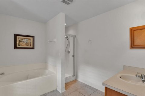 Casa en venta en Lakeland, Florida, 3 dormitorios, 189.06 m2 № 1899559 - foto 16