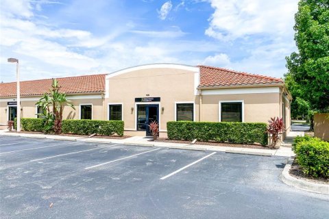 Immobilier commercial à Bradenton, Floride 217.39 m2 № 2132231