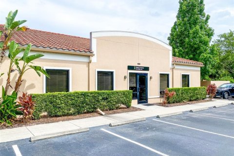 Commercial property in Bradenton, Florida 217.39 sq.m. № 2132231 - photo 3