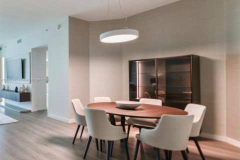 Condominio en alquiler en Sunny Isles Beach, Florida, 2 dormitorios, 207.64 m2 № 2010547 - foto 7