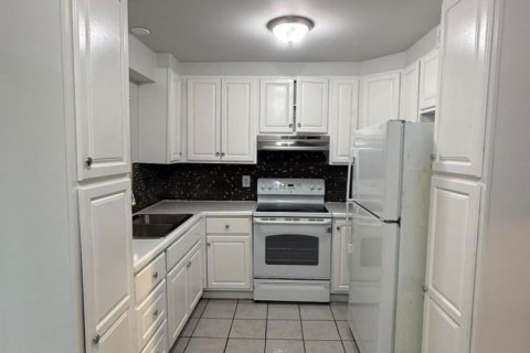 Copropriété à louer à Pompano Beach, Floride: 2 chambres, 82.68 m2 № 2265582 - photo 6