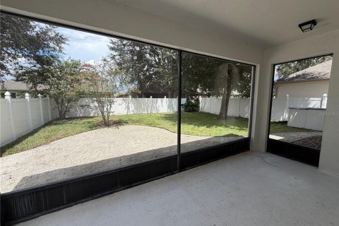 Villa ou maison à louer à Windermere, Floride: 4 chambres, 249.16 m2 № 2353335 - photo 10