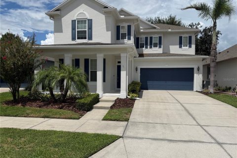 House in Windermere, Florida 4 bedrooms, 249.16 sq.m. № 2353335