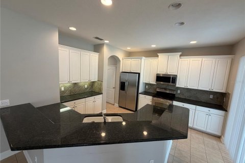 Villa ou maison à louer à Windermere, Floride: 4 chambres, 249.16 m2 № 2353335 - photo 8