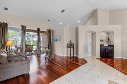 Casa en venta en Oviedo, Florida, 4 dormitorios, 238.2 m2 № 1777492 - foto 10