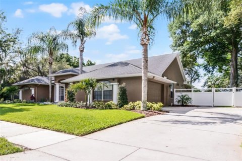 Casa en venta en Oviedo, Florida, 4 dormitorios, 238.2 m2 № 1777492 - foto 4