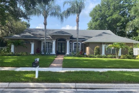 Casa en venta en Oviedo, Florida, 4 dormitorios, 238.2 m2 № 1777492 - foto 1