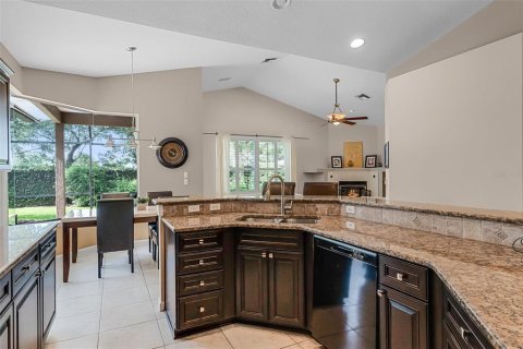 Casa en venta en Oviedo, Florida, 4 dormitorios, 238.2 m2 № 1777492 - foto 14