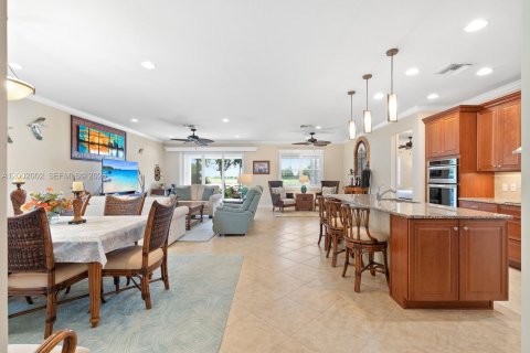 Villa ou maison à vendre à Ave Maria, Floride: 2 chambres, 190.08 m2 № 2066047 - photo 6