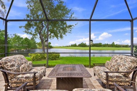 Villa ou maison à Ave Maria, Floride 2 chambres, 190.08 m2 № 2066047
