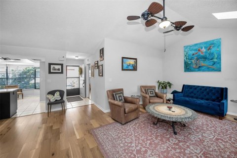 Copropriété à vendre à New Port Richey, Floride: 2 chambres, 125.05 m2 № 2131711 - photo 18