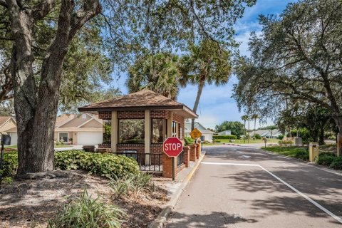 Copropriété à vendre à New Port Richey, Floride: 2 chambres, 125.05 m2 № 2131711 - photo 6