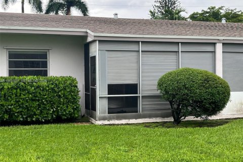 Copropriété à louer à Hallandale Beach, Floride: 1 chambre, 66.89 m2 № 2023305 - photo 12