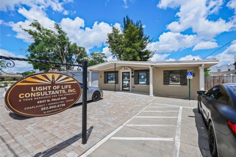 Propiedad comercial en Winter Park, Florida 101.08 m2 № 2150965