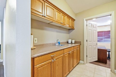 Commercial property in Winter Park, Florida 101.08 sq.m. № 2150965 - photo 15