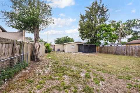 Commercial property in Winter Park, Florida 101.08 sq.m. № 2150965 - photo 26
