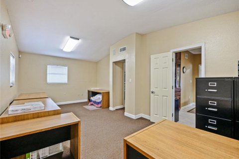 Commercial property in Winter Park, Florida 101.08 sq.m. № 2150965 - photo 19