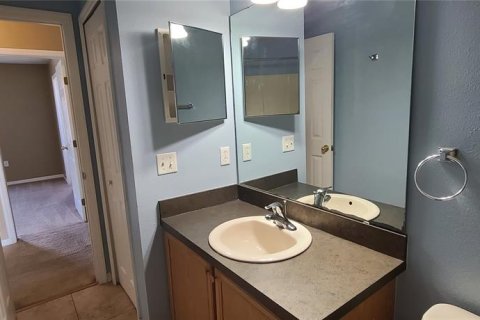 Casa en alquiler en Kissimmee, Florida, 4 dormitorios, 196.3 m2 № 1820669 - foto 23