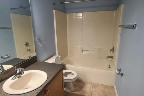 Casa en alquiler en Kissimmee, Florida, 4 dormitorios, 196.3 m2 № 1820669 - foto 22