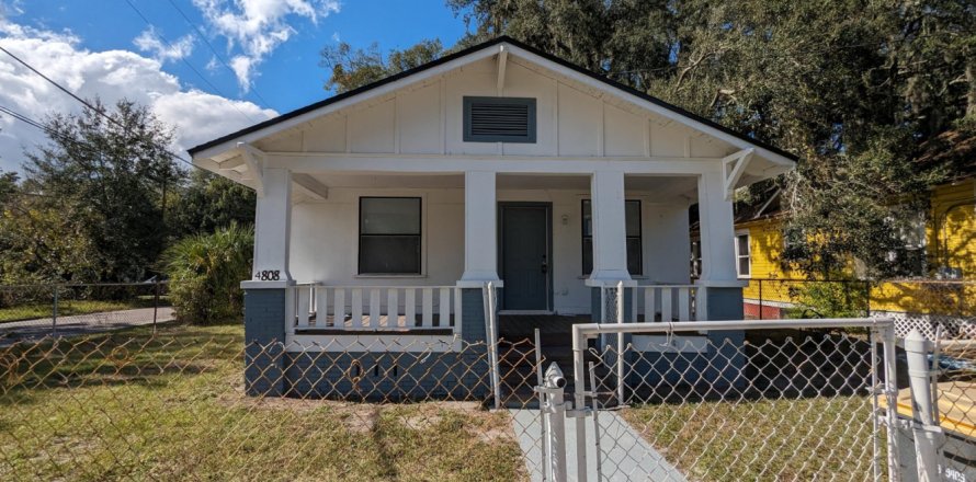 House in Jacksonville, Florida 3 bedrooms, 92.9 sq.m. № 853491