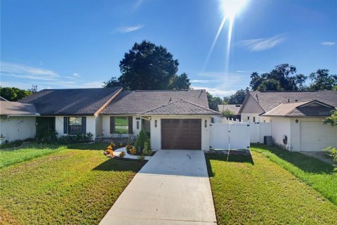 Duplex in Orlando, Florida 2 bedrooms, 91.14 sq.m. № 2364883 - photo 9