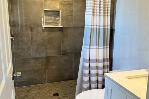 Condominio en alquiler en Treasure Island, Florida, 2 dormitorios, 91.51 m2 № 2199050 - foto 24