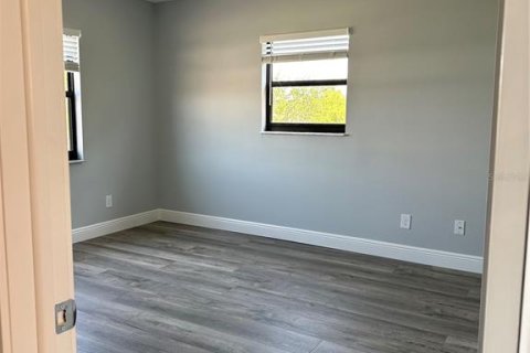 Condominio en alquiler en Treasure Island, Florida, 2 dormitorios, 91.51 m2 № 2199050 - foto 20