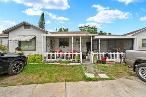 Villa ou maison à Tampa, Floride 2 chambres, 173.17 m2 № 2364589