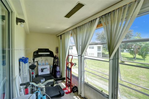 Condo in Deerfield Beach, Florida, 1 bedroom  № 1945074 - photo 23