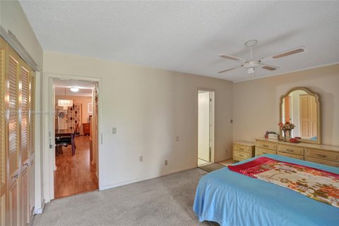 Condo in Deerfield Beach, Florida, 1 bedroom  № 1945074 - photo 15