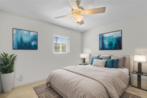 House in Seminole, Florida 3 bedrooms, 168.71 sq.m. № 1681547 - photo 7