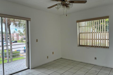 Condo in Delray Beach, Florida, 2 bedrooms № 2081461 - photo 23