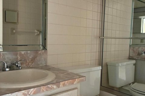 Condo in Delray Beach, Florida, 2 bedrooms № 2081461 - photo 14
