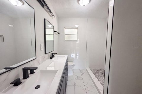 Casa en venta en Avon Park, Florida, 2 dormitorios, 117.61 m2 № 2150061 - foto 12