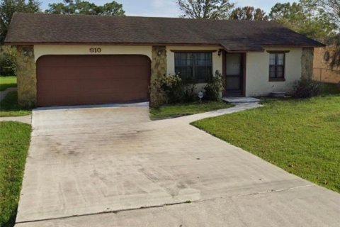 Casa en venta en Kissimmee, Florida, 4 dormitorios, 143.44 m2 № 1905570 - foto 1