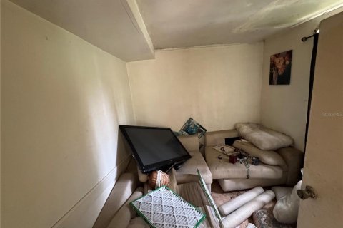 Commercial property in Miami, Florida 7 bedrooms, 208.47 sq.m. № 1825147 - photo 19