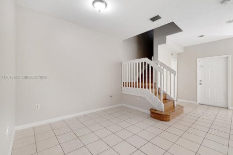 Touwnhouse à vendre à Homestead, Floride: 3 chambres, 132.2 m2 № 2301970 - photo 25