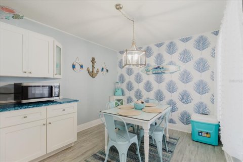 Condominio en venta en Saint Petersburg, Florida, 3 dormitorios, 127.74 m2 № 1640907 - foto 13