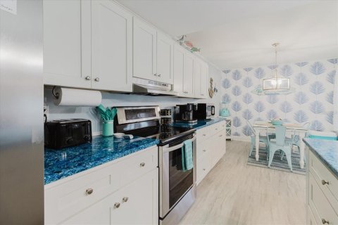 Condominio en venta en Saint Petersburg, Florida, 3 dormitorios, 127.74 m2 № 1640907 - foto 10