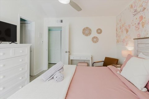 Condominio en venta en Saint Petersburg, Florida, 3 dormitorios, 127.74 m2 № 1640907 - foto 26