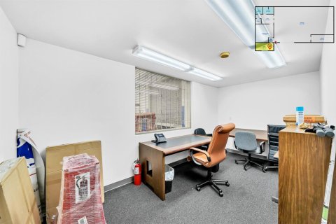 Commercial property in Fort Lauderdale, Florida № 2158173 - photo 12