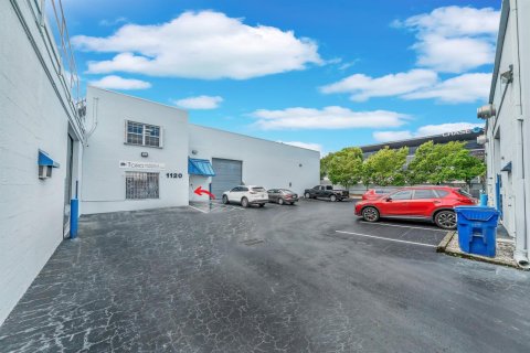 Commercial property in Fort Lauderdale, Florida № 2158173 - photo 5