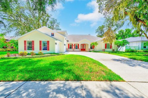 Villa ou maison à vendre à Valrico, Floride: 5 chambres, 378.76 m2 № 1907656 - photo 1