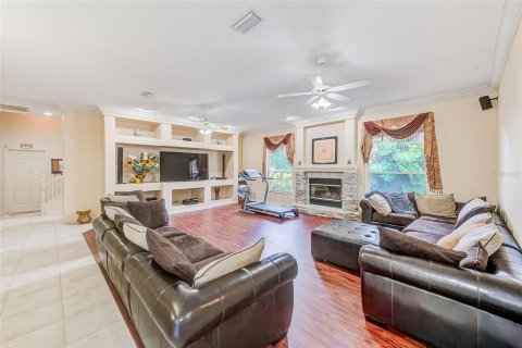 Villa ou maison à vendre à Valrico, Floride: 5 chambres, 378.76 m2 № 1907656 - photo 9