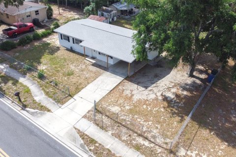 House in Lake Alfred, Florida 3 bedrooms, 84.73 sq.m. № 1736436 - photo 27