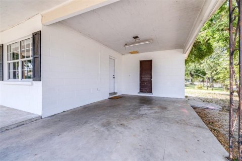 House in Lake Alfred, Florida 3 bedrooms, 84.73 sq.m. № 1736436 - photo 5