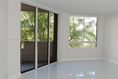 Copropriété à louer à Key Biscayne, Floride: 3 chambres, 159.79 m2 № 1935543 - photo 3