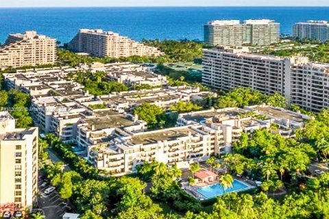 Copropriété à louer à Key Biscayne, Floride: 3 chambres, 159.79 m2 № 1935543 - photo 22