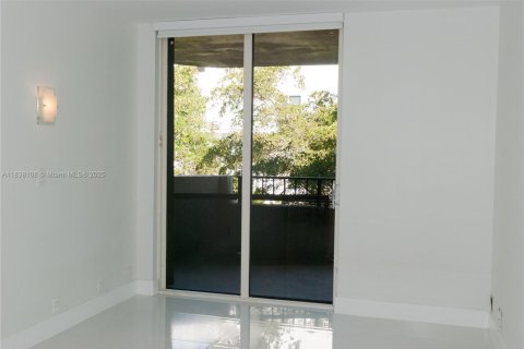 Copropriété à louer à Key Biscayne, Floride: 3 chambres, 159.79 m2 № 1935543 - photo 14